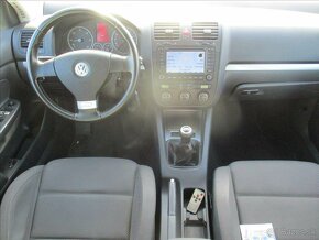 Golf 2,0TDi 4-Motion Highline Xenon GPS 03/2005 bez koroze - 10