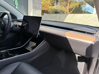 Tesla Model 3 Dual Motor Long Range - 10