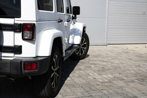 REZERVOVANÝ Jeep Wrangler 2.8 CRD Sahara A/T - 10