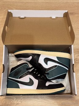 Air Jordan 1 mid se / oxidized green 43 - 10