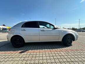 Chevrolet Lacetti 2006 1,6 benzin 80kW 217xxx km - 10