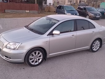 Toyota avensis 2.2 110kw - 10