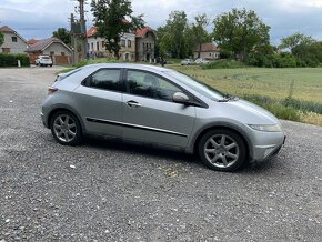 Honda civic 8g 1.8 benzin - 10