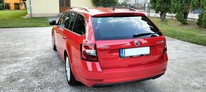 Škoda Octavia Combi 2.0 TDI Style Navi - 10