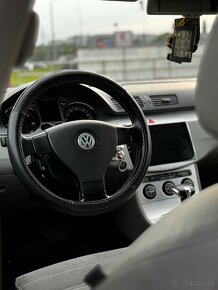 Volkswagen Passat B6 - 10