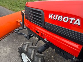 Japonský traktor KUBOTA GL 22 Diesel  3 válec, 22HP - 10