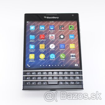 BlackBerry Passport - 10