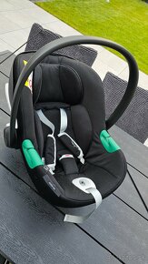 Vajíčko Cybex Aton B2 i-Size + Base One - 10