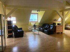 Veľkometrážny LOFT v centre BRATISLAVY 110m2, vhodný pre 4 l - 10