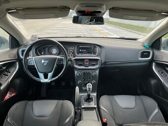 Volvo v40 2.0D, r.v. 2013 možný odpočet DPH - 10