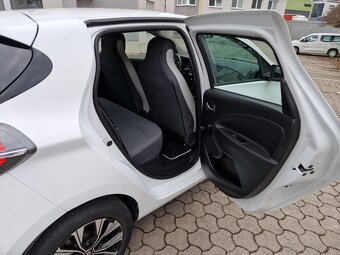 Renault Zoe - 10