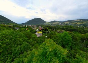 Stavebný pozemkom s chatou, Vranie - 10