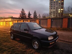 Predám vw golf 3, golf mk3 1,6 55kw - 10