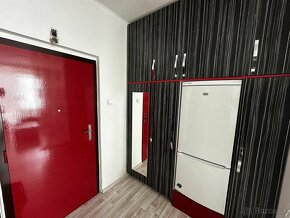 PREDAJ - 2-izbový byt na Sídlisku SNP v Banskej Bystrici - 10