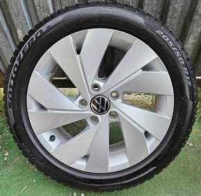 Orig.zimná sada VW - 5x112 R17 + Pirelli 205/50 r17 - 10