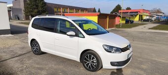 Volkswagen Touran 1.6TDI DSG - 10