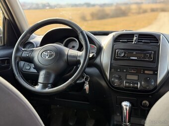 Toyota Rav4 2.0 D4D 4x4 - 10