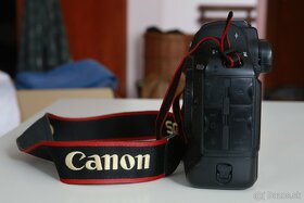 Canon EOS 1D X Mk.II - Telo - 10