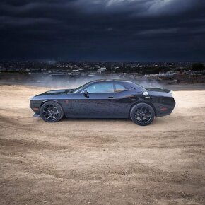 DODGE CHALLENGER R/T 5.7 V8 2023/3 28800km - 10