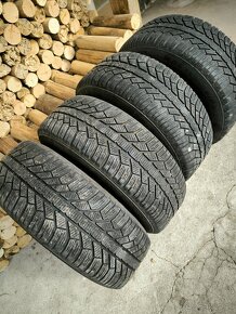 Zimné pneumatiky Semperit 215/60 R16 - 10