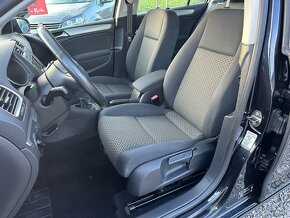 Volkswagen Golf VI 1.6TDI Comfortline - 10