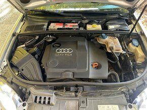 Audi A4 B7 2.0 S-line - 10