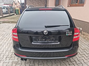 ŠKODA OCTAVIA COMBI 2 VRS 2.0 TDI - 10