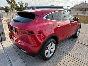 JAGUAR E-PACE D165 S AWD 4x4,LED,NAVI,360°KAMERA,PANO,KOZA - 10