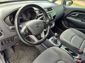 Kia Rio 1.4 CRDi 66kW Platinum 6° manuál - 10