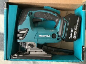 Makita priamociara pila djv180 18v s nabijackou a baterkou - 10