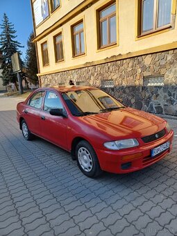 Mazda 323 - 10