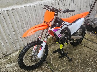 KTM 450 SX - F - 10