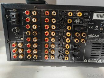 Arcam AVR 300 - 10