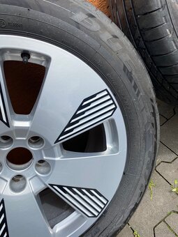 5x112 R19 8,5J ET36 originál + 255/55 R19 Bridgestone letné - 10