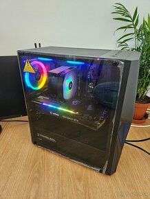 Herny pocitac i5 14400F / 32GB RAM / RTX 3090 / SSD +Monitor - 10