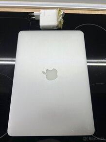 Predam vymenim Macbook Air 2017 128GB - 10