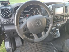 Opel Vivaro - 10