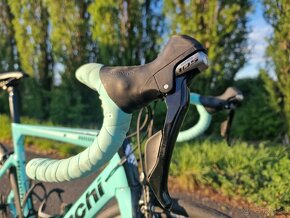 Bianchi Aria Shimano 105 - 10