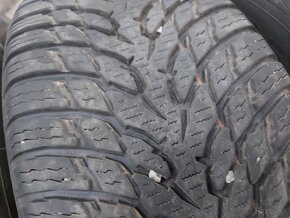 205/60R16 DUNLOP- NOKIAN sada zimných pneumatík - 10