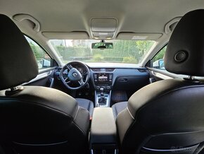 ŠKODA OCTAVIA COMBI III, 2.0 TDI - 10