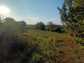 Vilmány - krásny 3 izbový rodinný dom po rekonštrukcii - 10