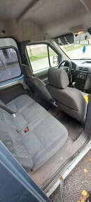 Ford Tourneo Connect - 10