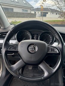 Škoda Superb 2.0 TDI - 10