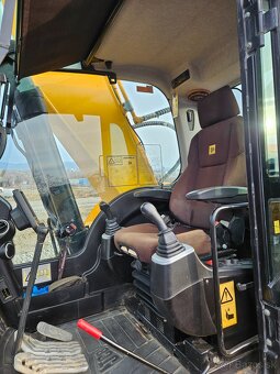 JCB LC220 2015 - 10