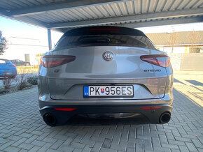 Predám Alfa Romeo Stelvio 2,0 Turbo 280k Q4 - 10