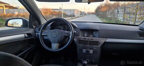 Predam Opel Astra H 1.9 CDTI .88 KW Diesel rok 2007 - 10