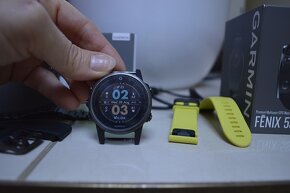 predam sportove hodinky GARMIN Fenix 5S - 10