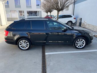 Škoda Octavia combi 2.0 TDi 110kw - 10