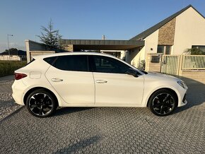 CUPRA LEON 1,4 TSI E-HYBRID DSG 150KW, VIRTUAL,KAMERA,NAVI - 10