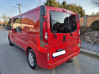 Renault Trafic 2.0dci >6.miest < . - 10